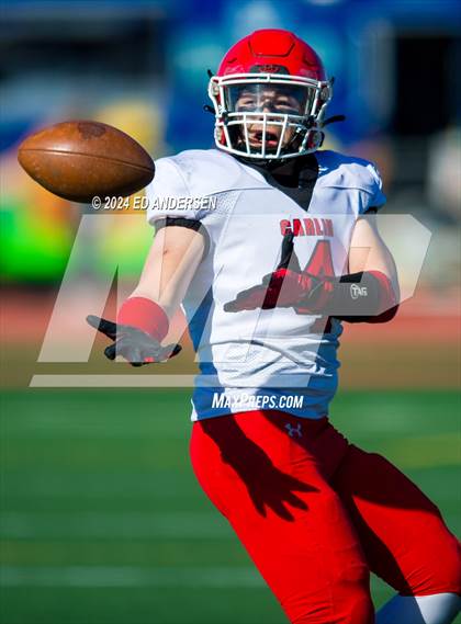Thumbnail 2 in Carlin @ Tonopah (NIAA 1A Semifinal) photogallery.