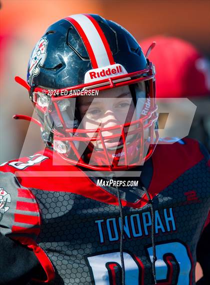 Thumbnail 1 in Carlin @ Tonopah (NIAA 1A Semifinal) photogallery.
