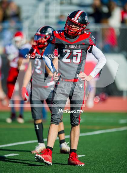 Thumbnail 1 in Carlin @ Tonopah (NIAA 1A Semifinal) photogallery.