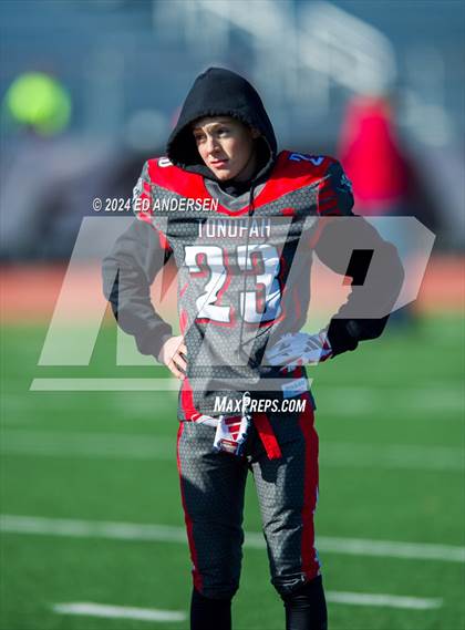 Thumbnail 3 in Carlin @ Tonopah (NIAA 1A Semifinal) photogallery.