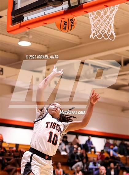 Thumbnail 1 in Hoke County @ South View photogallery.