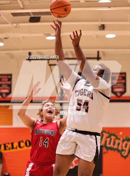Thumbnail 1 in Hoke County @ South View photogallery.