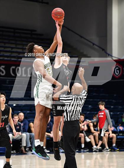 Thumbnail 3 in Campolindo vs. St. Patrick-St. Vincent (MaxPreps/DLS MLK Classic) photogallery.