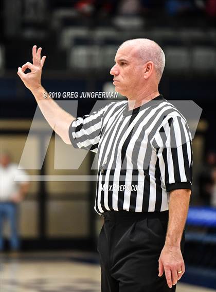 Thumbnail 3 in Campolindo vs. St. Patrick-St. Vincent (MaxPreps/DLS MLK Classic) photogallery.