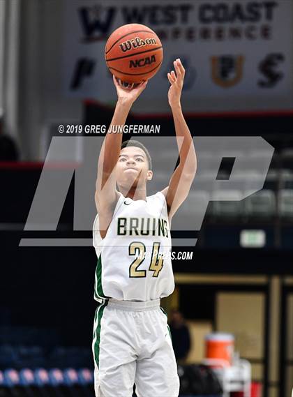 Thumbnail 3 in Campolindo vs. St. Patrick-St. Vincent (MaxPreps/DLS MLK Classic) photogallery.