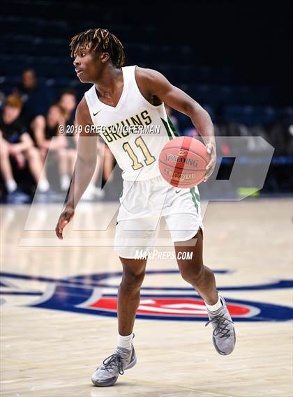 Thumbnail 2 in Campolindo vs. St. Patrick-St. Vincent (MaxPreps/DLS MLK Classic) photogallery.