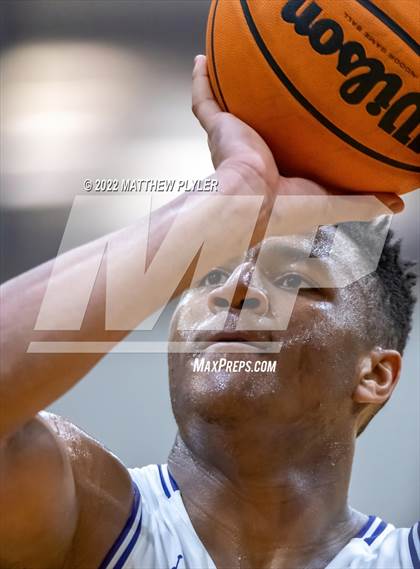 Thumbnail 3 in Seventy-First @ Jack Britt photogallery.