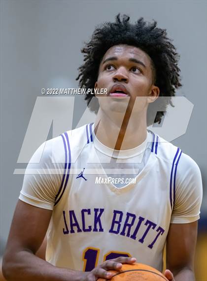 Thumbnail 3 in Seventy-First @ Jack Britt photogallery.