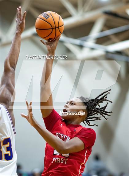 Thumbnail 2 in Seventy-First @ Jack Britt photogallery.