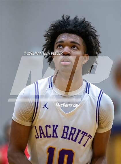 Thumbnail 1 in Seventy-First @ Jack Britt photogallery.