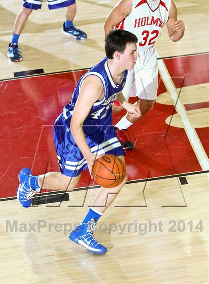 Thumbnail 1 in Covington Catholic @ Holmes photogallery.