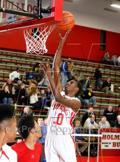 Thumbnail 1 in Covington Catholic @ Holmes photogallery.