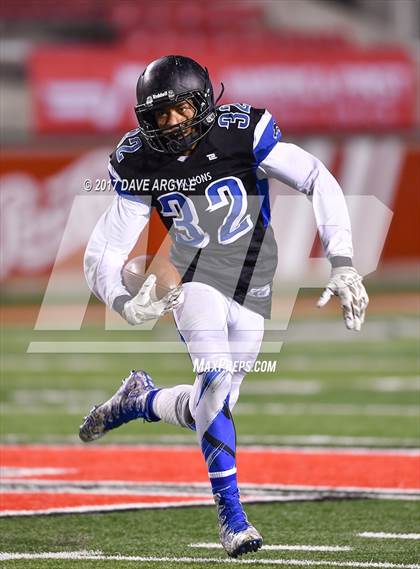 Thumbnail 3 in Stansbury vs. Mountain Crest (UHSAA 4A Semifinal) photogallery.