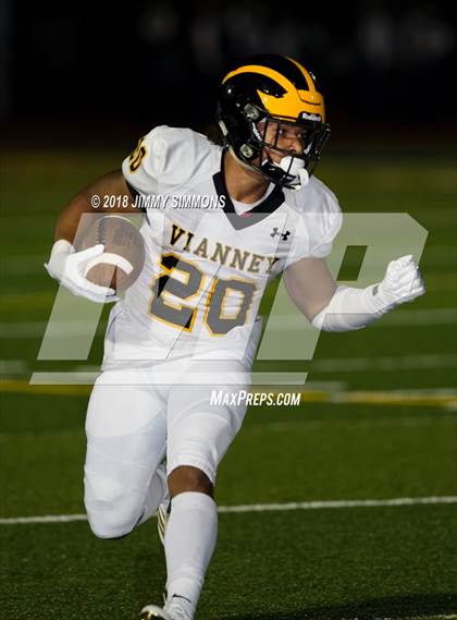 Thumbnail 1 in Vianney @ Althoff Catholic photogallery.