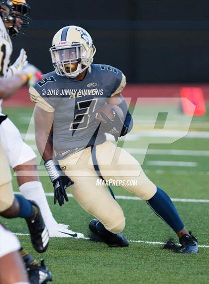 Thumbnail 3 in Vianney @ Althoff Catholic photogallery.
