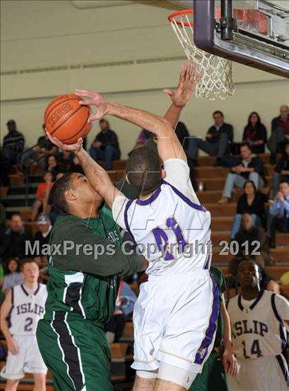 Thumbnail 3 in Harborfields @ Islip photogallery.