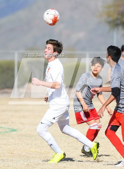 Thumbnail 3 in Central vs. Seton Catholic (Bohdie Larson Celebration Classic) photogallery.