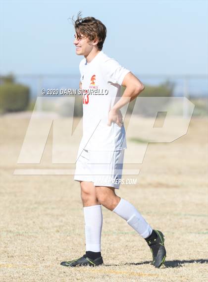 Thumbnail 2 in Central vs. Seton Catholic (Bohdie Larson Celebration Classic) photogallery.
