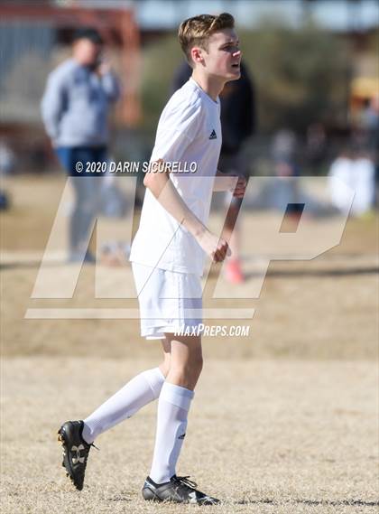 Thumbnail 2 in Central vs. Seton Catholic (Bohdie Larson Celebration Classic) photogallery.