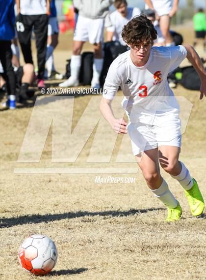 Thumbnail 1 in Central vs. Seton Catholic (Bohdie Larson Celebration Classic) photogallery.