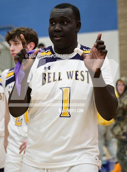 Thumbnail 3 in Omaha Central vs. Bellevue West (Metro Tournament Final) photogallery.