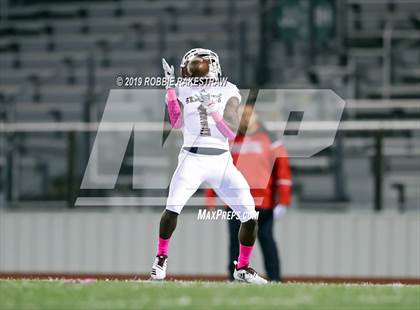 Thumbnail 3 in Lee @ Mesquite photogallery.