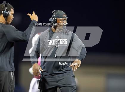 Thumbnail 1 in Lee @ Mesquite photogallery.