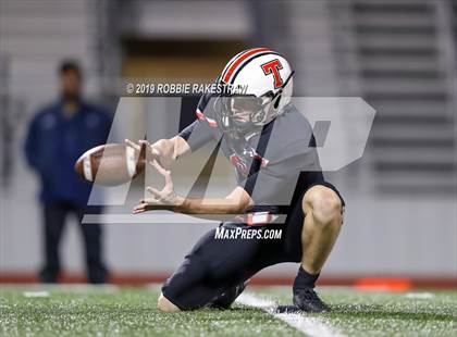 Thumbnail 3 in Lee @ Mesquite photogallery.