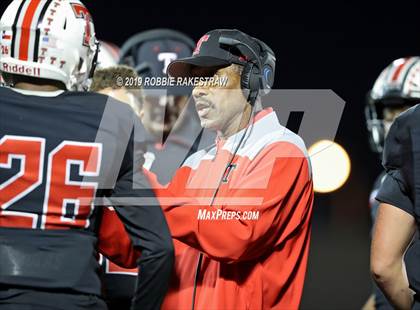 Thumbnail 1 in Lee @ Mesquite photogallery.
