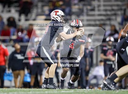 Thumbnail 2 in Lee @ Mesquite photogallery.