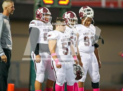 Thumbnail 2 in Lee @ Mesquite photogallery.