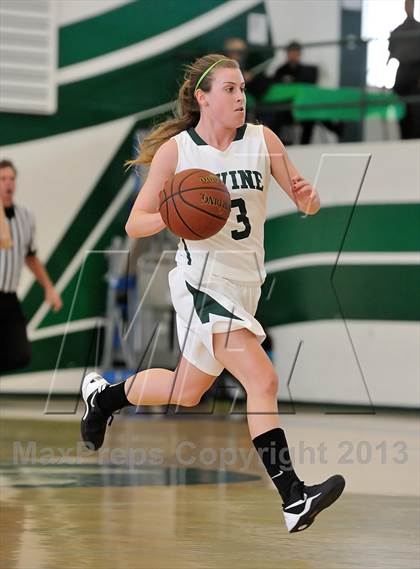 Thumbnail 2 in Villa Park vs Irvine (Costa Mesa Winter Classic) photogallery.