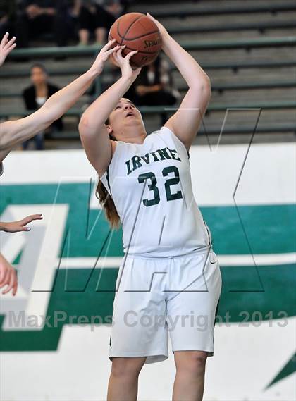 Thumbnail 2 in Villa Park vs Irvine (Costa Mesa Winter Classic) photogallery.