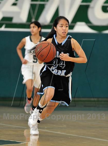 Thumbnail 2 in Villa Park vs Irvine (Costa Mesa Winter Classic) photogallery.