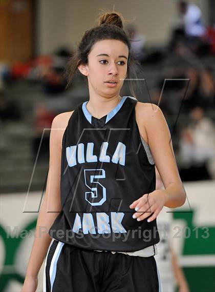 Thumbnail 3 in Villa Park vs Irvine (Costa Mesa Winter Classic) photogallery.