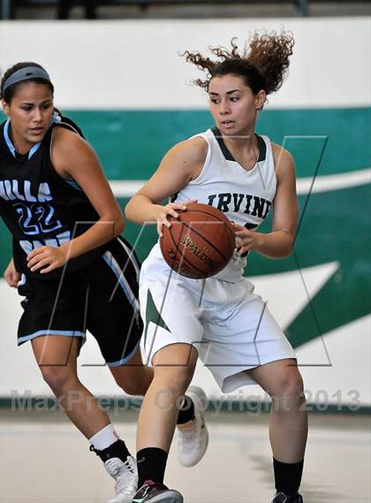 Thumbnail 2 in Villa Park vs Irvine (Costa Mesa Winter Classic) photogallery.