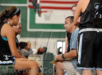 Thumbnail 2 in Villa Park vs Irvine (Costa Mesa Winter Classic) photogallery.