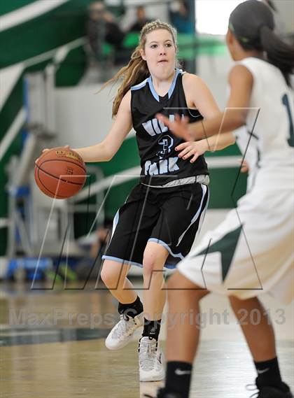 Thumbnail 3 in Villa Park vs Irvine (Costa Mesa Winter Classic) photogallery.