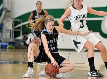 Thumbnail 2 in Villa Park vs Irvine (Costa Mesa Winter Classic) photogallery.