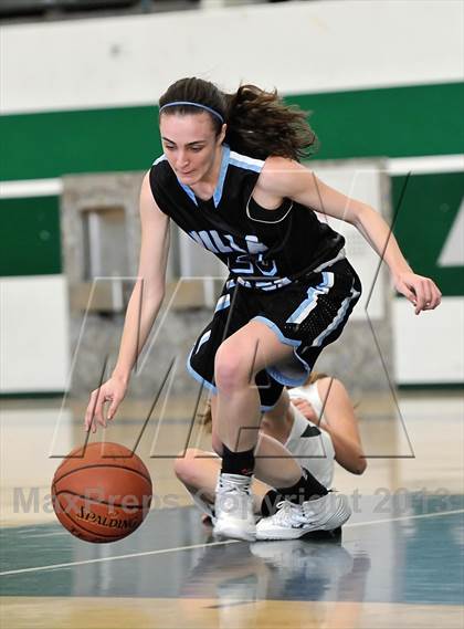 Thumbnail 2 in Villa Park vs Irvine (Costa Mesa Winter Classic) photogallery.