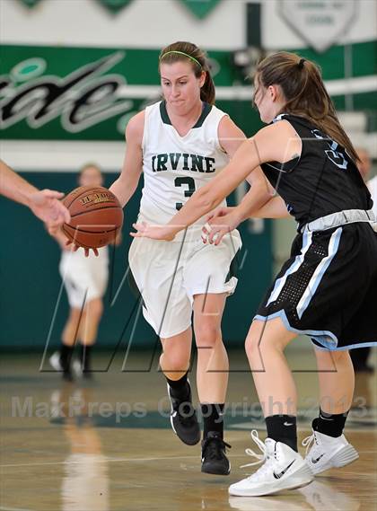 Thumbnail 3 in Villa Park vs Irvine (Costa Mesa Winter Classic) photogallery.