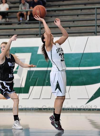 Thumbnail 1 in Villa Park vs Irvine (Costa Mesa Winter Classic) photogallery.