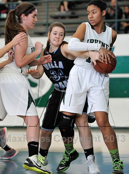 Thumbnail 2 in Villa Park vs Irvine (Costa Mesa Winter Classic) photogallery.