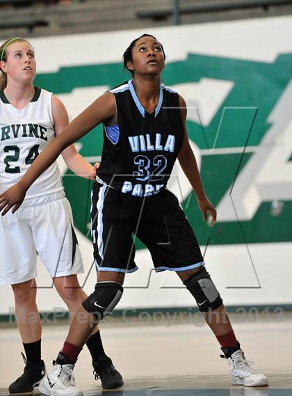 Thumbnail 2 in Villa Park vs Irvine (Costa Mesa Winter Classic) photogallery.
