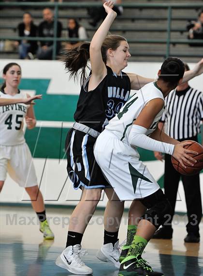 Thumbnail 3 in Villa Park vs Irvine (Costa Mesa Winter Classic) photogallery.