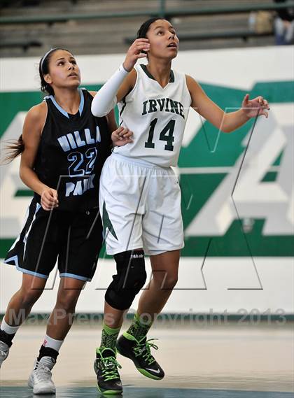 Thumbnail 1 in Villa Park vs Irvine (Costa Mesa Winter Classic) photogallery.