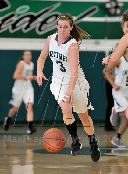 Thumbnail 1 in Villa Park vs Irvine (Costa Mesa Winter Classic) photogallery.