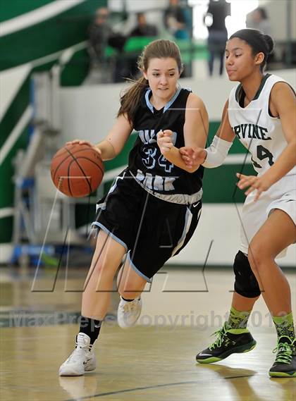 Thumbnail 1 in Villa Park vs Irvine (Costa Mesa Winter Classic) photogallery.