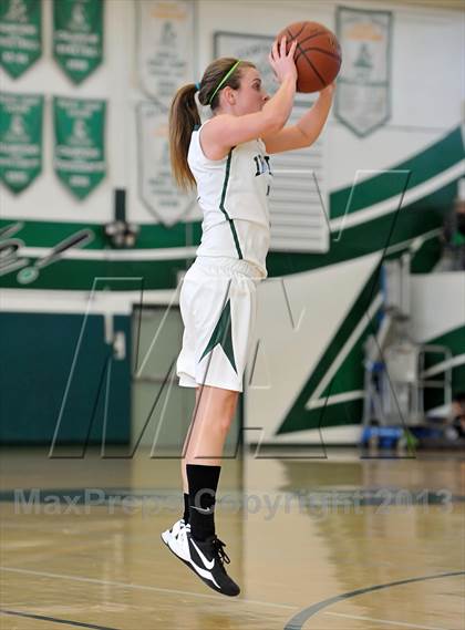 Thumbnail 1 in Villa Park vs Irvine (Costa Mesa Winter Classic) photogallery.