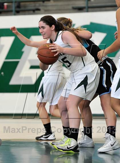 Thumbnail 3 in Villa Park vs Irvine (Costa Mesa Winter Classic) photogallery.